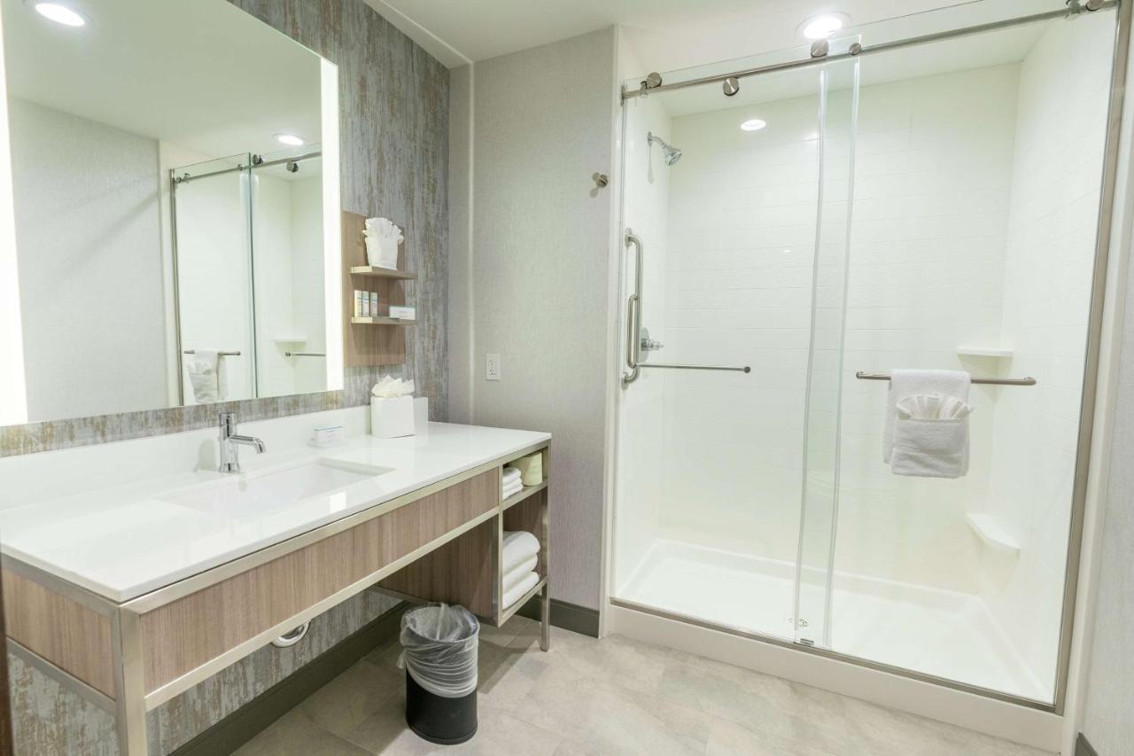 Hilton Garden Inn Wichita Downtown, Ks Εξωτερικό φωτογραφία