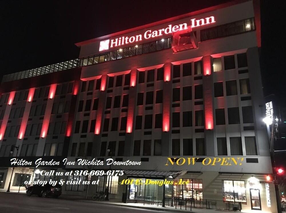 Hilton Garden Inn Wichita Downtown, Ks Εξωτερικό φωτογραφία