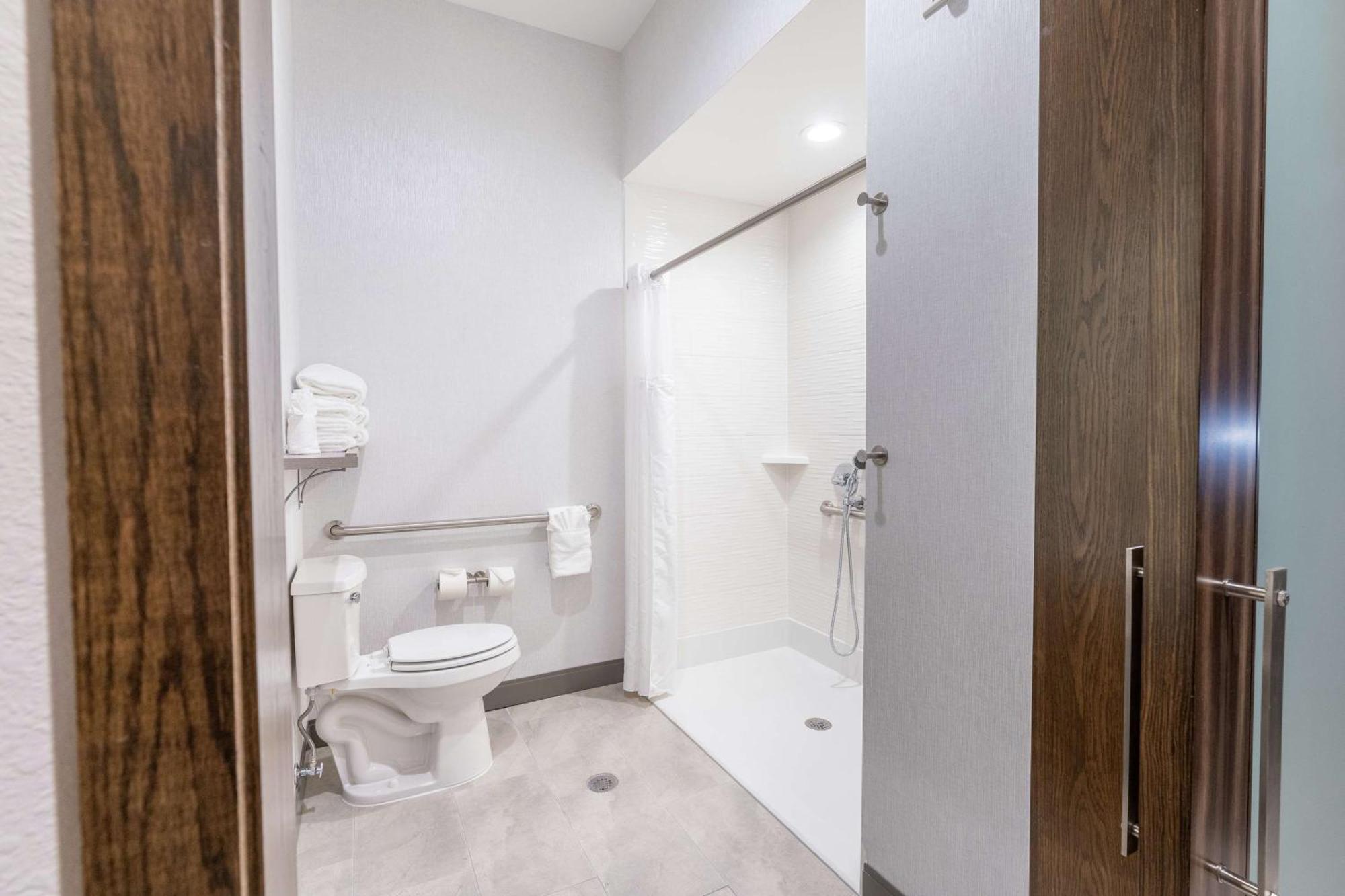 Hilton Garden Inn Wichita Downtown, Ks Εξωτερικό φωτογραφία