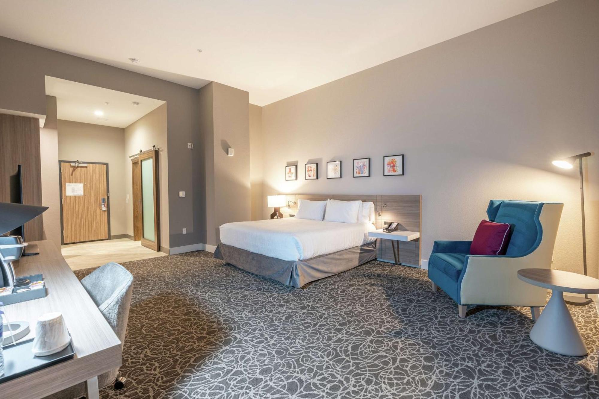 Hilton Garden Inn Wichita Downtown, Ks Εξωτερικό φωτογραφία