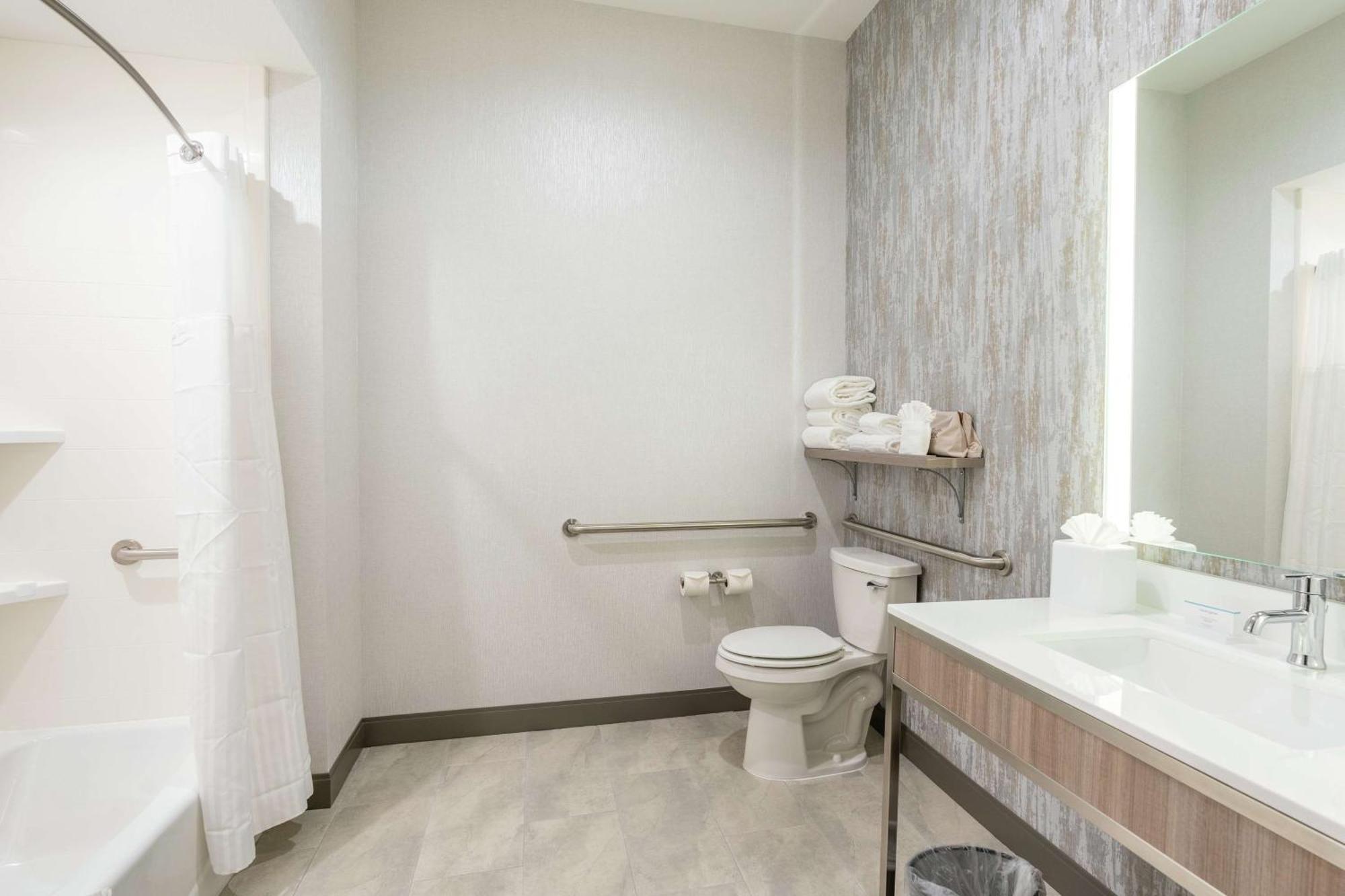 Hilton Garden Inn Wichita Downtown, Ks Εξωτερικό φωτογραφία